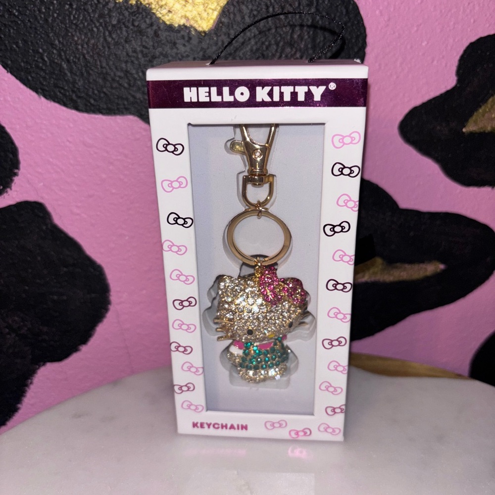 Hello Kitty Sparkling bling Keychain - Picture 4 of 4